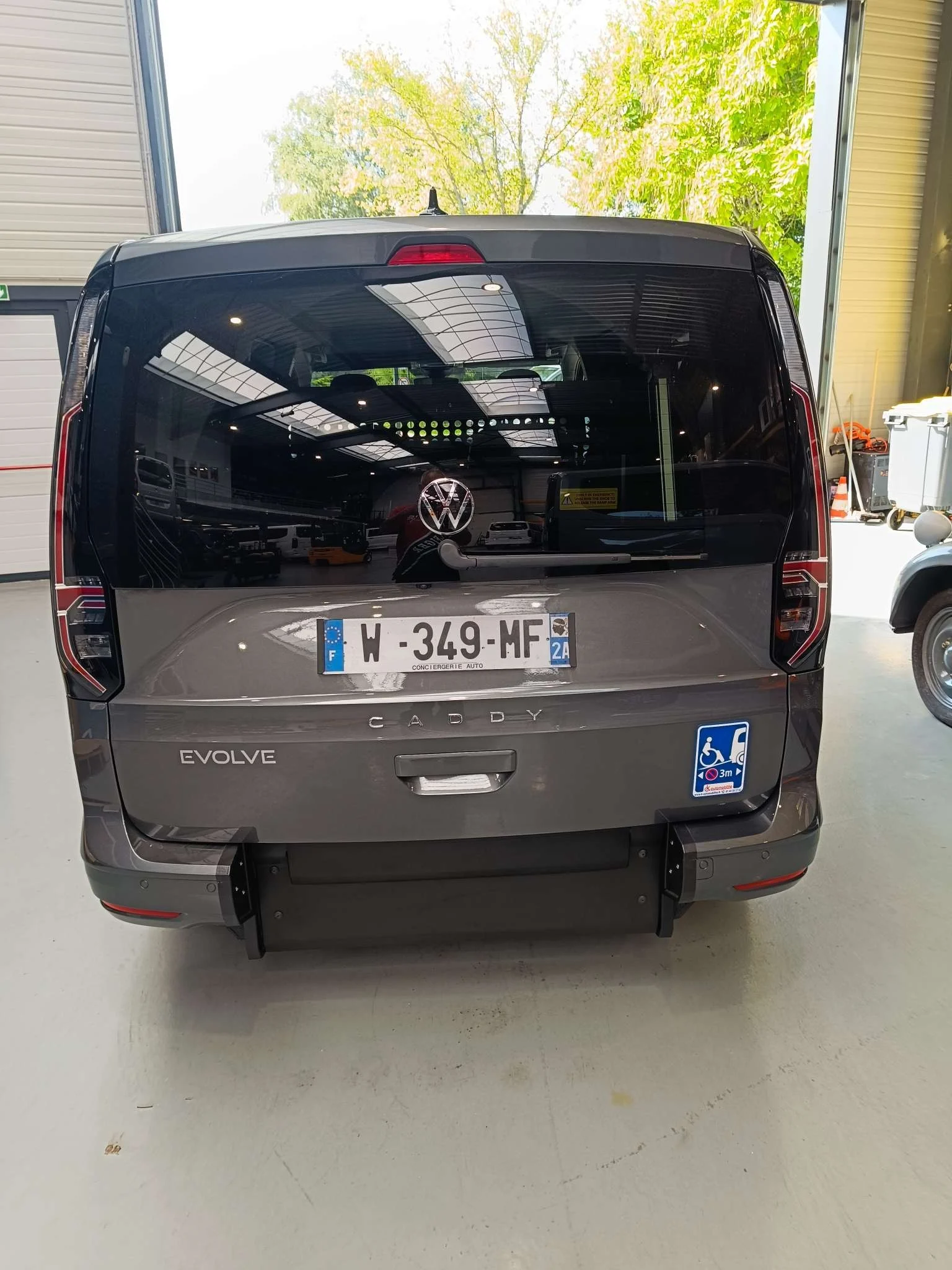 Livraison de véhicule adapté 